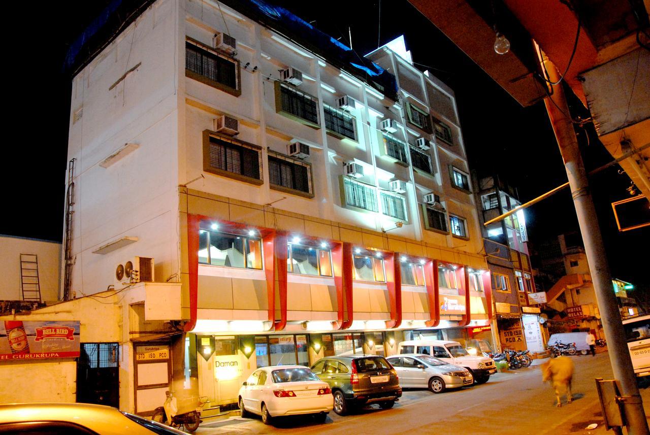 Hotel Gurukripa Даман Екстериор снимка